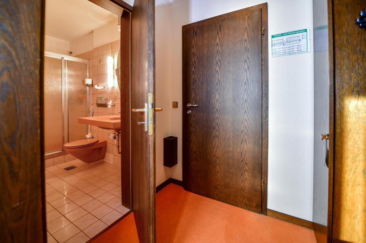 Hotel Zur Post Balve Ngoại thất bức ảnh
